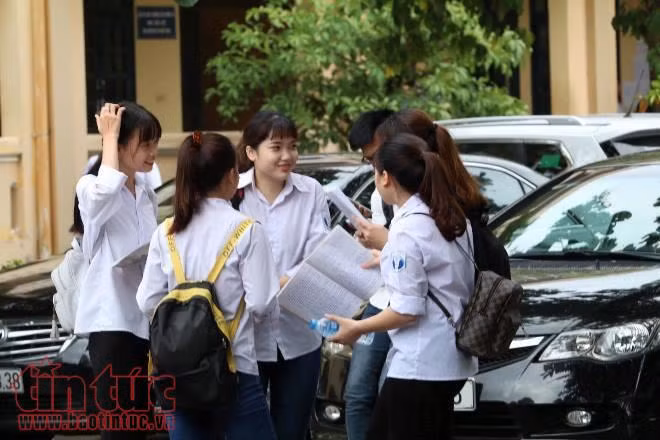 Hôm nay, trên 925.000 thí sinh bắt đầu kỳ thi THPT Quốc gia ảnh 7
