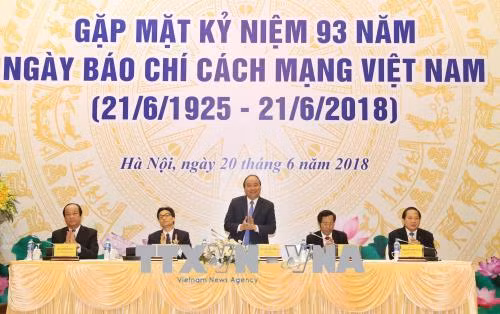 Báo chí cần góp phần xây dựng niềm tin, tạo đồng thuận xã hội ảnh 1