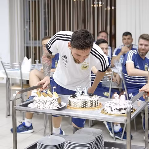 WORLD CUP 2018: Leo Messi: 'Tôi sẽ không giải nghệ chừng nào chưa vô địch thế giới với Argentina' ảnh 1