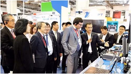 VNPT mang nhiều giải pháp thông minh đến triển lãm CommunicAsia 2018 ảnh 1