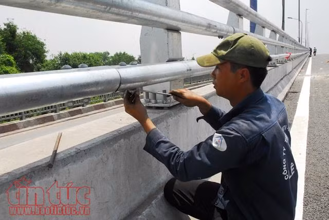 Toàn cảnh cầu Mỹ Thủy trước giờ “G” thông xe ảnh 8