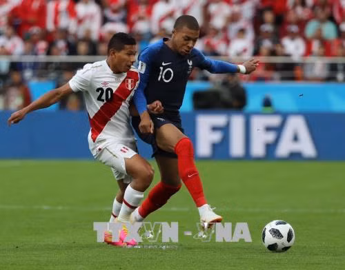 World Cup 2018: Vất vả thắng Peru 1-0, Pháp nhận vé đi tiếp ảnh 1