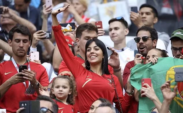 Sở hữu 85 bàn thắng, tiền đạo con cưng Ronaldo trở thành chân sút số 1 châu Âu ảnh 3