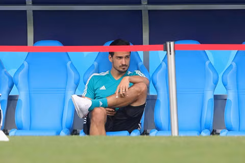  WORLD CUP 2018: Fabregas chê bai Ronaldo. Nigeria thách thức Messi ảnh 4