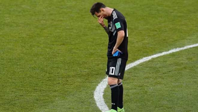 WORLD CUP 2018: Ronaldo phá kỷ lục vĩ đại của Puskas. Messi bị đối xử bất công. M.U hoàn tất vụ Fred ảnh 4