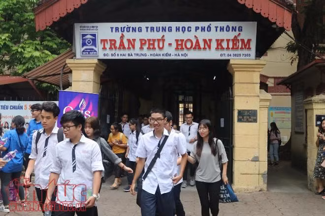 Kết thúc buổi thi tổ hợp Khoa học tự nhiên: Đề khó hơn năm trước ảnh 3
