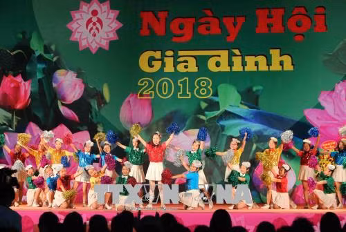 Gia đình - điểm tựa yêu thương ảnh 1