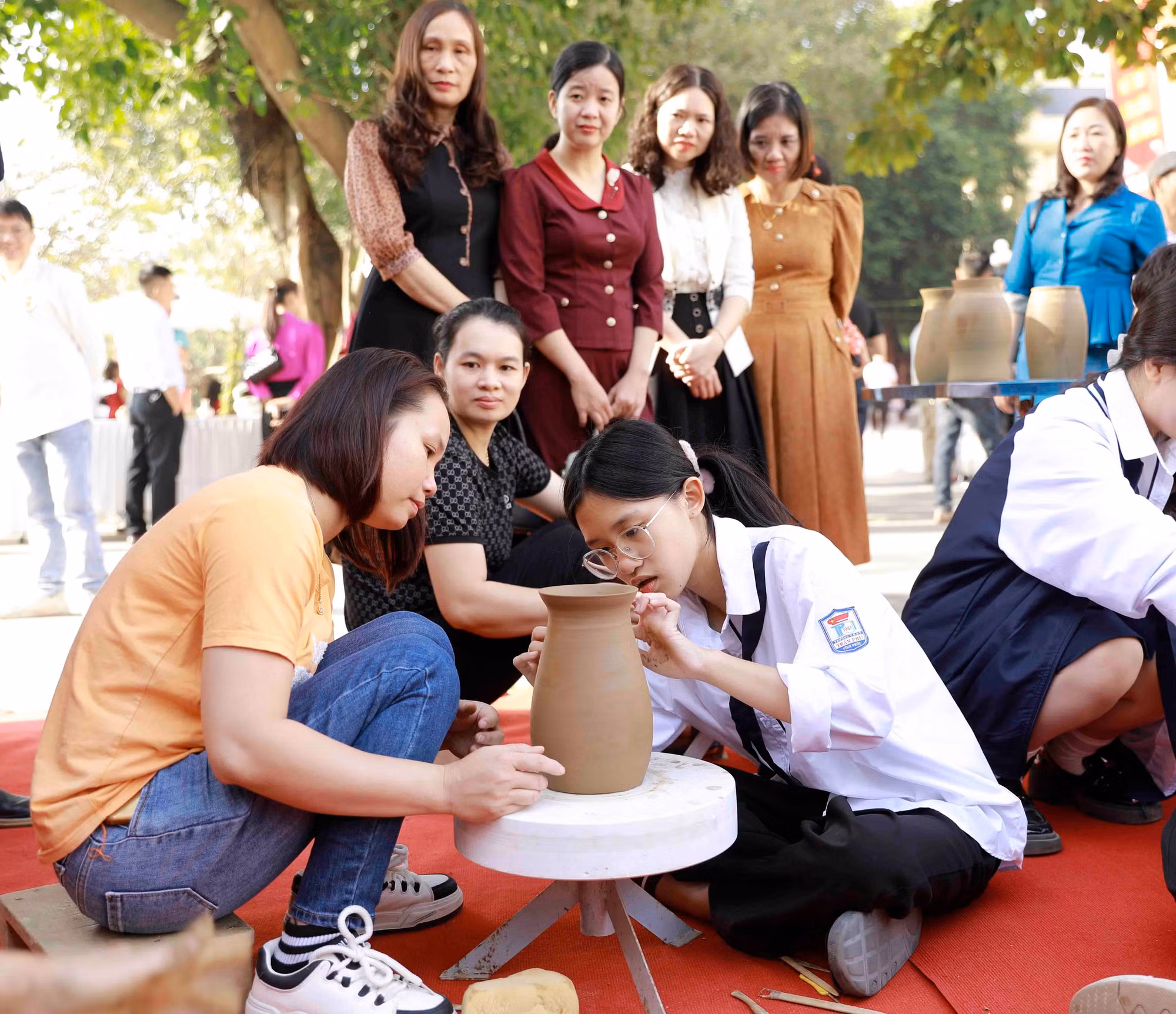 gom-huong-canh-25525-11.jpg