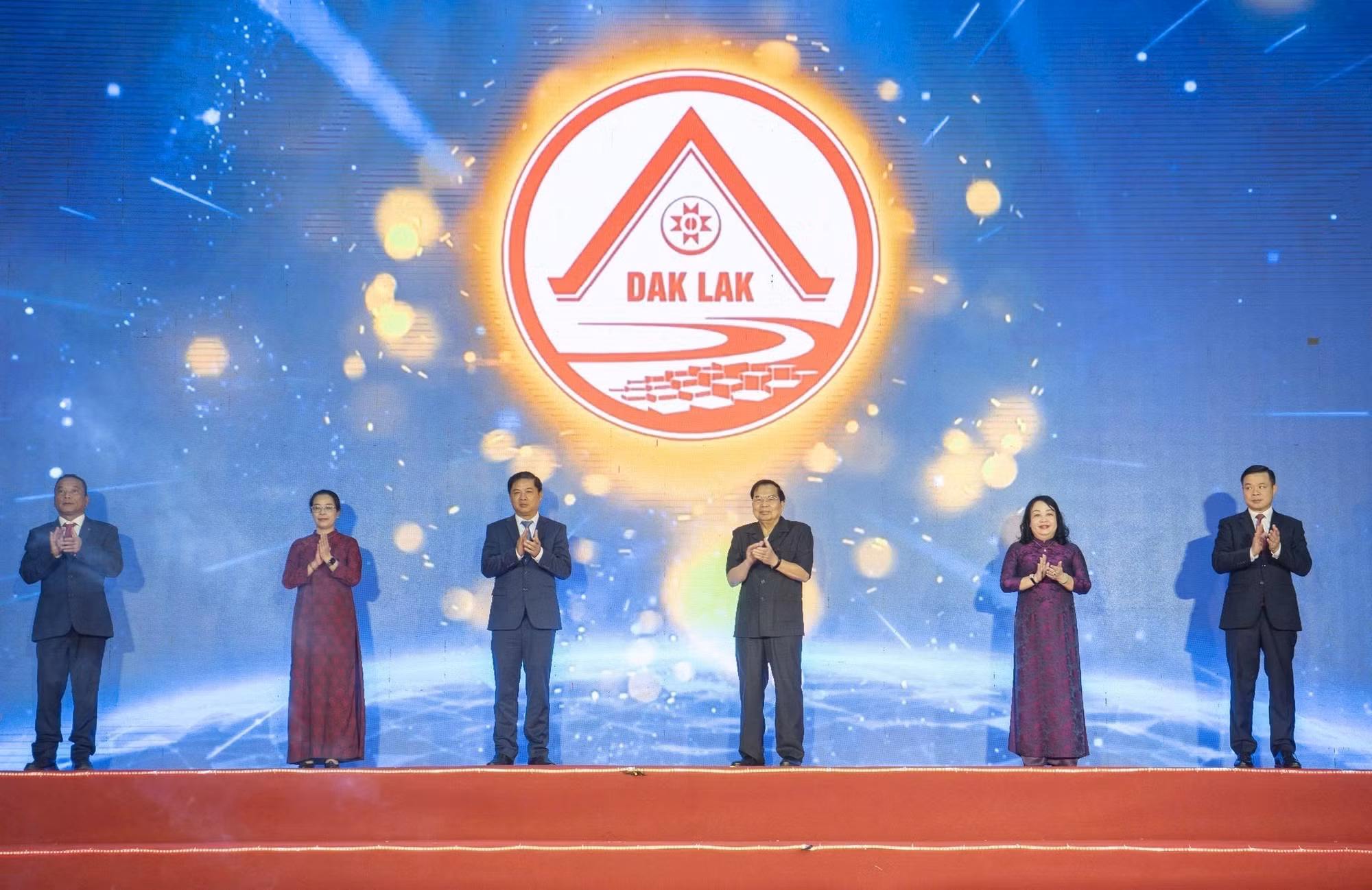 logo-dak-lak-10326-10.jpg