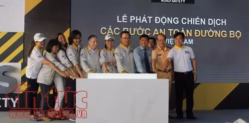 Nữ diễn viên phim Ngọa hổ tàng long kêu gọi nâng cao ý thức giao thông ảnh 4