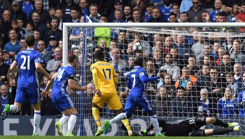 Chelsea thua sốc, Tottenham vội vàng rút ngắn khoảng cách ảnh 4