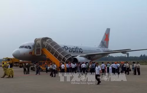 Bộ GTVT thông tin về đề xuất áp dụng giá sàn vé máy bay ảnh 1