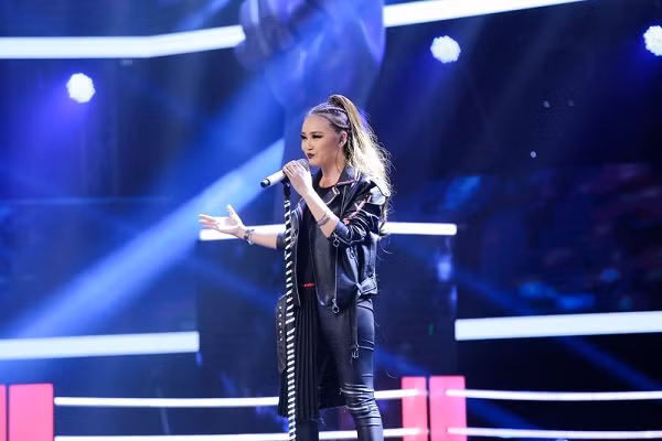 Hot: Trực tiếp tập 9 The Voice- Giọng hát Việt 2017- cái kết đẹp với sự trở lại của Đào Tín nhờ quyền cứu của HLV Tóc Tiên ảnh 6