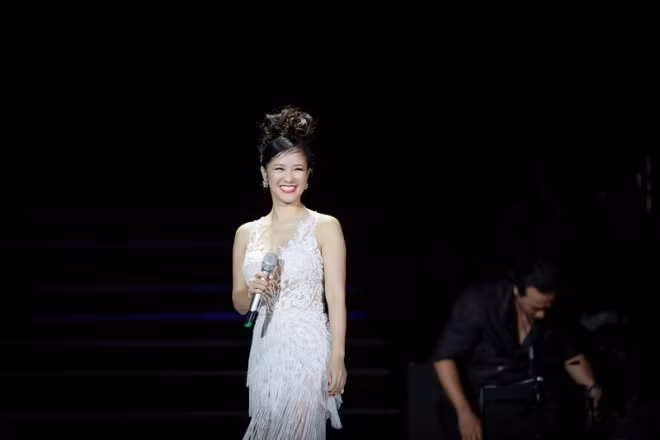 Liveshow Quang Dũng - Giấc mơ mang tên mình: Thanh Thảo tiết lộ chuyện tình yêu với Quang Dũng ảnh 16