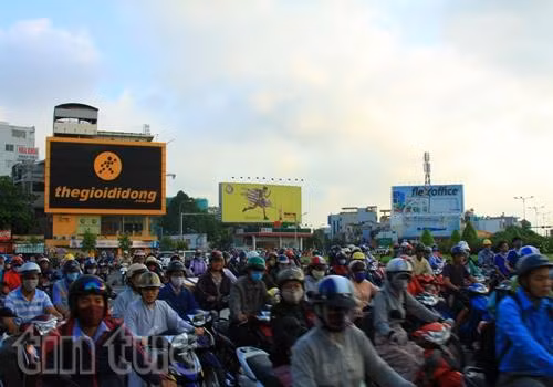 Khởi công hai cầu vượt giảm tải kẹt xe sân bay Tân Sơn Nhất ảnh 2