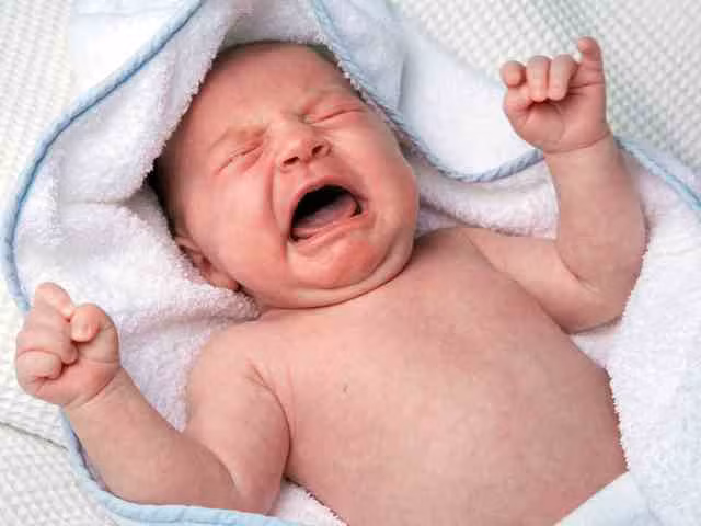 Trẻ sơ sinh nước nào quấy khóc nhiều nhất? ảnh 1