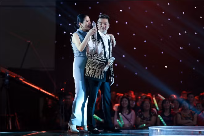 Thần tượng Bolero: Giọng hát còn nhiều khiếm khuyết, sao Hellen Thuỷ chinh phục được 4 HLV? ảnh 4