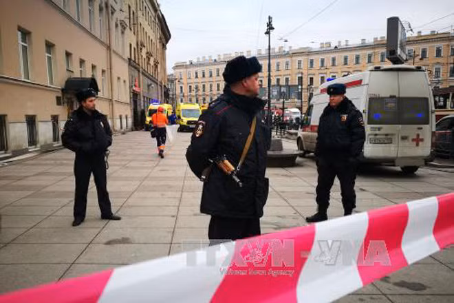 Phát hiện thêm một thiết bị nổ tự chế trong vụ nghi khủng bố ở St. Petersburg ảnh 1