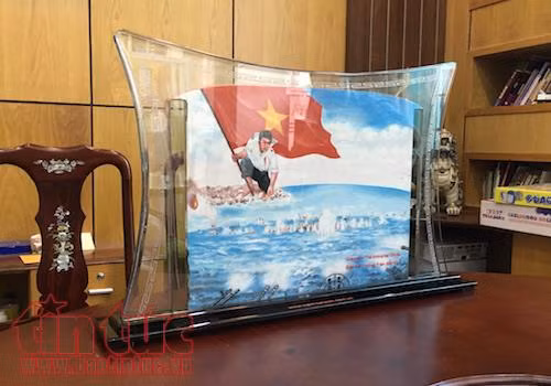 Bán đấu giá bức tranh cát ‘Gạc Ma – Vòng tròn bất tử' tại Hàn Quốc ảnh 1