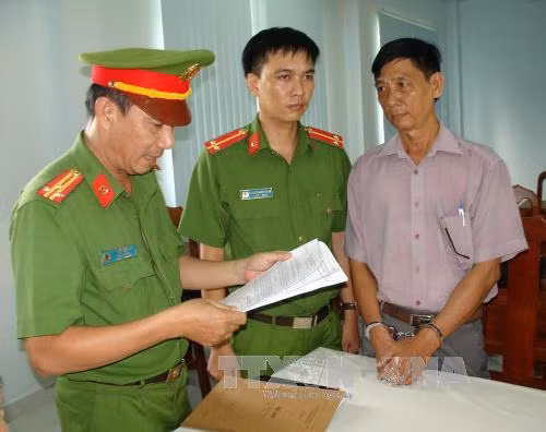 Bắt tạm giam 2 nguyên cán bộ Sở Khoa học và Công nghệ tỉnh Trà Vinh ảnh 1