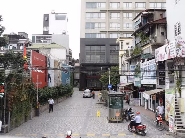 Nhiều chung cư 'ngã ngửa' vì không có lối đi riêng ảnh 3