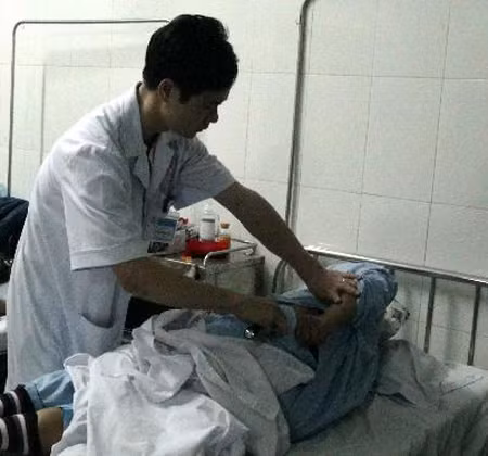 Tai nạn xe khách tại Nghệ An là do nổ bình oxy ảnh 1