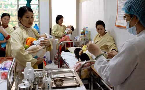 Lơ là tiêm chủng, dịch sởi bùng phát ảnh 1
