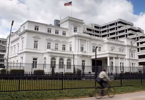 Hamburg bắt đầu 'sờ gáy' NSA ảnh 1