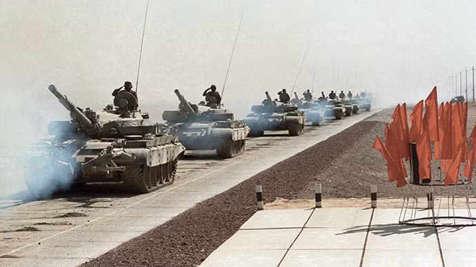 25 năm Liên Xô rút quân khỏi Afghanistan và bài học cho Mỹ ảnh 1