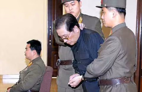 Đoàn Trung Quốc đầu tiên thăm Triều Tiên sau vụ Jang Song Thaek ảnh 1