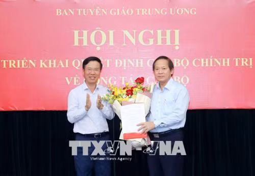 Đồng chí Trương Minh Tuấn được phân công làm Phó Trưởng Ban Tuyên giáo Trung ương ảnh 1