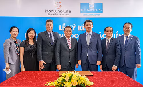 Hanwha Life Việt Nam tiếp tục đa dạng hóa các kênh phân phối ảnh 1