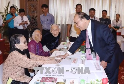 Ban Tuyên huấn Khu ủy Khu V đón nhận danh hiệu Anh hùng Lực lượng vũ trang nhân dân ảnh 2