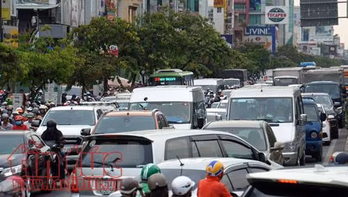 Từ 1/8, TP Hồ Chí Minh cấm xe tải nhẹ lưu thông vào nội thành giờ cao điểm ảnh 1
