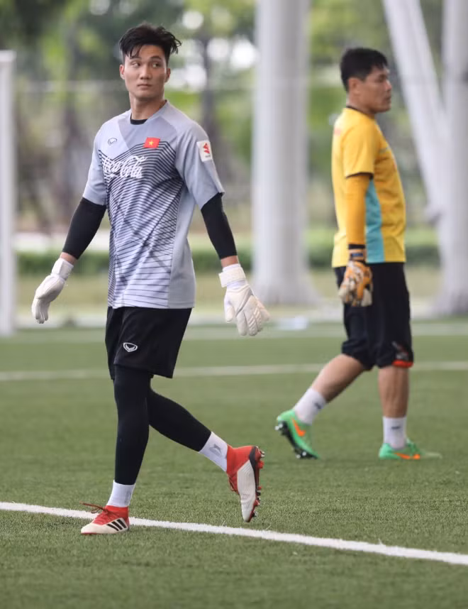 Vì ASIAD 2018, HLV Park Hang-seo 'hy sinh' người hùng U23 châu Á? ảnh 7