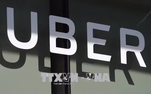 Tài xế taxi tại Tây Ban Nha đình công phản đối Uber ảnh 1