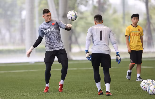 Vì ASIAD 2018, HLV Park Hang-seo 'hy sinh' người hùng U23 châu Á? ảnh 9