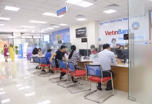 Ngân hàng mở rộng quy mô bán lẻ cạnh tranh thị phần ảnh 1