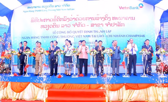 VietinBank Lào khai trương Chi nhánh Champasak ảnh 1