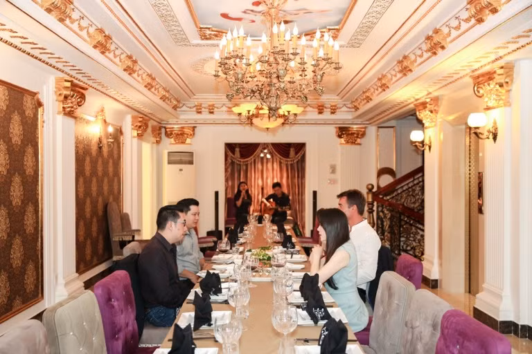 Lý Nhã Kỳ gặp gỡ người đàn ông quyền lực của làng truyền thông thế giới ảnh 4