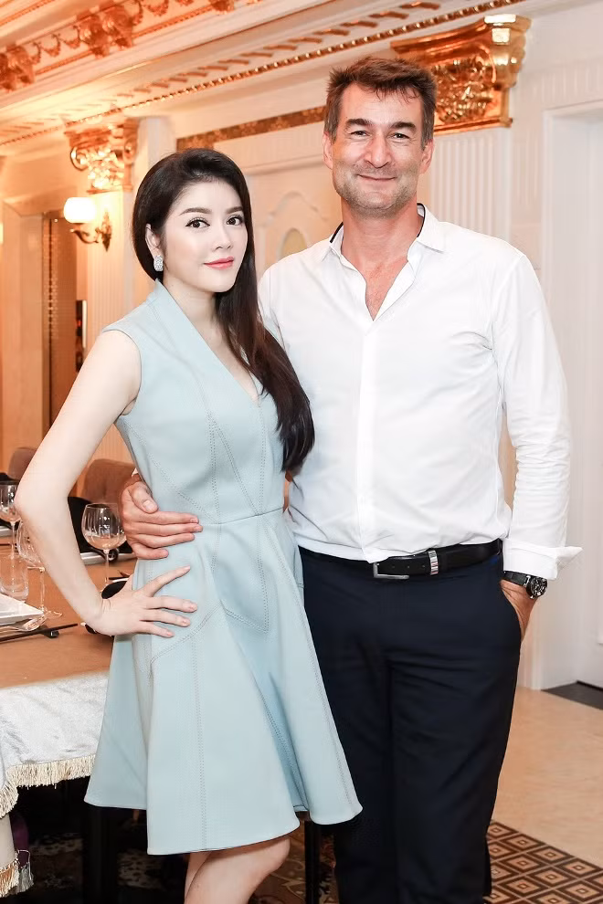 Lý Nhã Kỳ gặp gỡ người đàn ông quyền lực của làng truyền thông thế giới ảnh 11