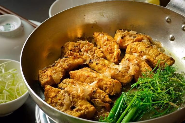Tò mò chả cá Ân Ngư ảnh 3