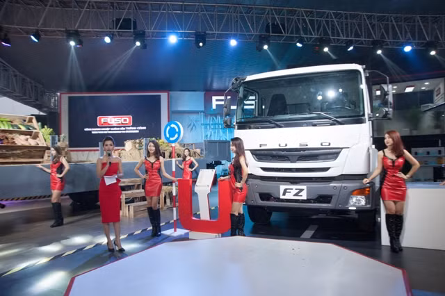 Gần 100 mẫu xe hiện diện tại Vietnam Motor Show 2016 ảnh 1