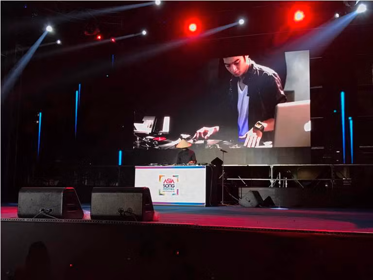 Slim V được mời diễn tại sự kiện EDM lớn nhất Hàn Quốc ảnh 3