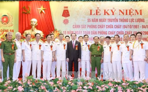Chủ tịch nước giao nhiệm vụ cho lực lượng Cảnh sát PCCC ảnh 3