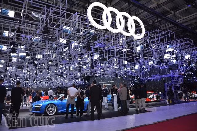 Dàn xe sang lóa mắt tại Paris Motor Show 2016 ảnh 4
