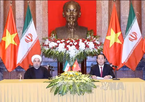 Chủ tịch nước tổ chức chiêu đãi Tổng thống Iran Hassan Rouhani ảnh 1