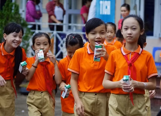 Vinamilk tiên phong trong Sữa học đường, vì một Việt Nam vươn cao ảnh 4