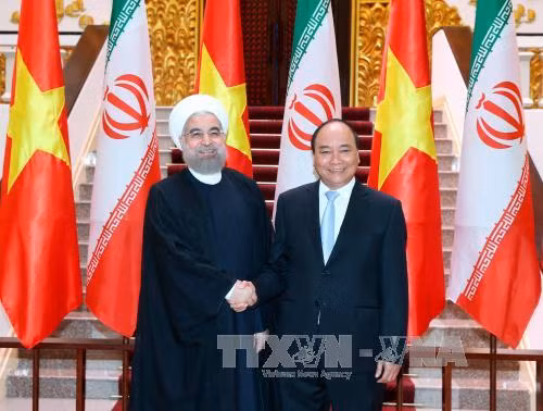 Thủ tướng Nguyễn Xuân Phúc tiếp Tổng thống Iran ảnh 1