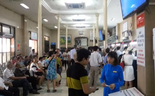 Vé tàu Tết thấp nhất 220.000 đồng, cao nhất 2,28 triệu đồng ảnh 1